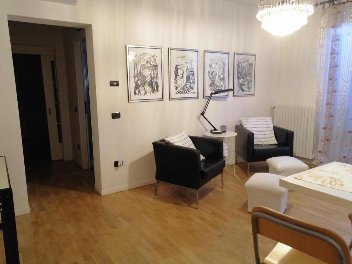 Appartamento Angela Cento  Exterior photo